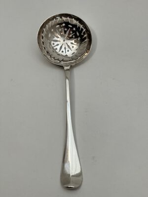 Zilver. Strooilepel, 18e eeuw, Woortman, Amsterdam, 1788. Haarlemsche Zilversmederij K.H.Schermerhorn, Haarlem