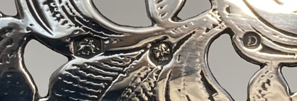 Zilver Broodmand, Zaanlandse Zilversmederij, 1963, Haarlemsche Zilversmederij K.H.Schermerhorn, Haarlem