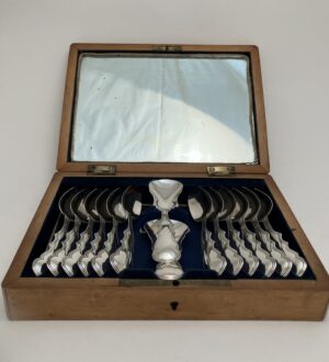 Zilver set theelepels met suikerscheppen, Haarlemsche Zilversmedeij K.H.Schermerhorn, Haarlem