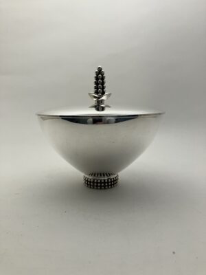 Schaaltje met deksel, haarlemsche zilversmederij k.H. schermerhorn Haarlem